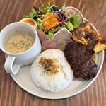 シロクマ三日月珈琲 - 