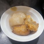 中州屋台 紀文 - おでん盛合せ（大根、ごぼう天、ぎょうざ天）