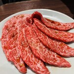 炭火焼肉ホルモン うらら - 上赤身ロース
