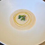 ビストロ オレオ - 聖護院かぶと北あかりの温かいポタージュ