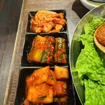 炭火焼肉ホルモン うらら - 