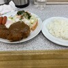 洋食専門 とん助