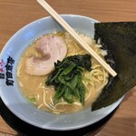 町田商店 板橋四葉店 - 醤油豚骨ラーメン