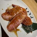 黒毛和牛ホルモン大衆焼肉しんすけ - 