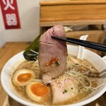 麺屋 いえろう - 低温調理チャーシュー