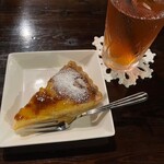 カフェ バウムクローネン - 