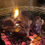 炭火七輪焼肉 てげ屋ホルモン - 