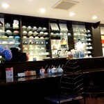 ギャラリー有田 - 有田焼カップ。