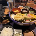 音音 - 