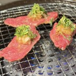 焼肉ホルモンまるよし精肉店 新福島店 - 