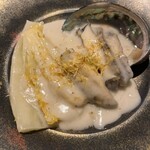 中国魚菜とも - オレンジ白菜と蝦夷鮑のクリーム煮