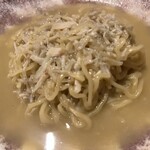 中国魚菜とも - ノコギリイカザメの料理