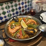 スペイン料理 ダリ - 魚介のパエリア。満足度高め！