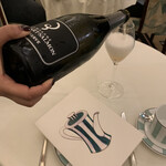 The Foyer & Reading Room - 