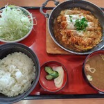 かつグルメ - 料理写真:かつ鍋ランチ