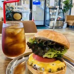 BURGER SHOP Tummy