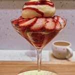 Haruka Murooka - 久米原さんと村田さんのいちごパフェ