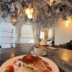 TREE by NAKED meiji park - 