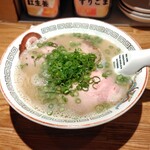 博多ラーメン でぶちゃん - 