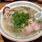 博多ラーメン でぶちゃん - 