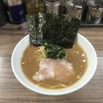 武道家 龍 - 料理写真:ラーメン・並