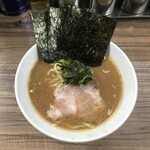 武道家 龍 - ラーメン・ナミ