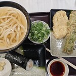 伊吹や製麺 - 料理写真: