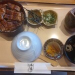 炭火焼うなぎ 南家 - 