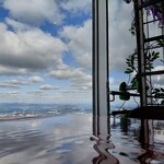 皿倉山展望台レストラン 天宮 - 窓越しから見える風景