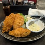 牡蠣&海老バル EAST BLUE 池袋東口店 - 