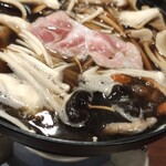  きのこ鍋＆きのこ料理専門店 何鮮菇 - 