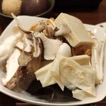  きのこ鍋＆きのこ料理専門店 何鮮菇 - 