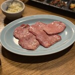 和牛 肉小僧 - 