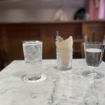 カフェ・レッドブック - カルダモンソーダ(アルコール)