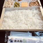 金兵衛 - ・八重洲限定　お肉弁当　¥900-（税込）