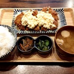 肉豆冨とレモンサワー 大衆食堂 安べゑ - 「デカ！チキン南蛮カツ定食 (1,420円)」ご飯大盛り(＋50円)