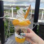 Blue Turtle Farm Mango Cafe - マンゴーパフェ