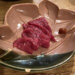 手打そば 菊谷 - 馬刺し