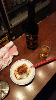 立ち飲み屋 大瀧 - 湯豆腐と大瓶ビール