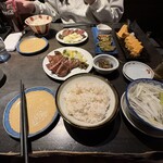 牛たん炭焼 利久 - 