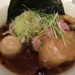 麺処 ほん田 - NEOクラシック特製醤油ラーメン