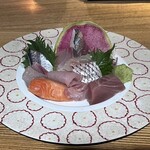 にほんいち水産直営 居酒屋あらた - 