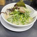 博多天神 - 料理写真:ネギラーメン