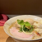 ジャパニーズ ラーメン 五感 - 