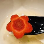 かねと - 鮮やかなお花人参