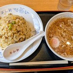 平和軒 - チャーハン＋半ラーメン