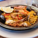 Bar Espanol LA BODEGA - 魚介のパエリャ