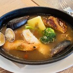 Bar Espanol LA BODEGA - LA BODEGA特製スペイン風ブイヤベース