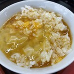 ラーメン もっけだの - 『ラーメン 朝食セット(ライス大盛・野菜マシマシ・背脂普通・ニンニクあり)＋A賞特典』のTKG