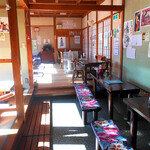 手造りほうとうあずま - 内観❶